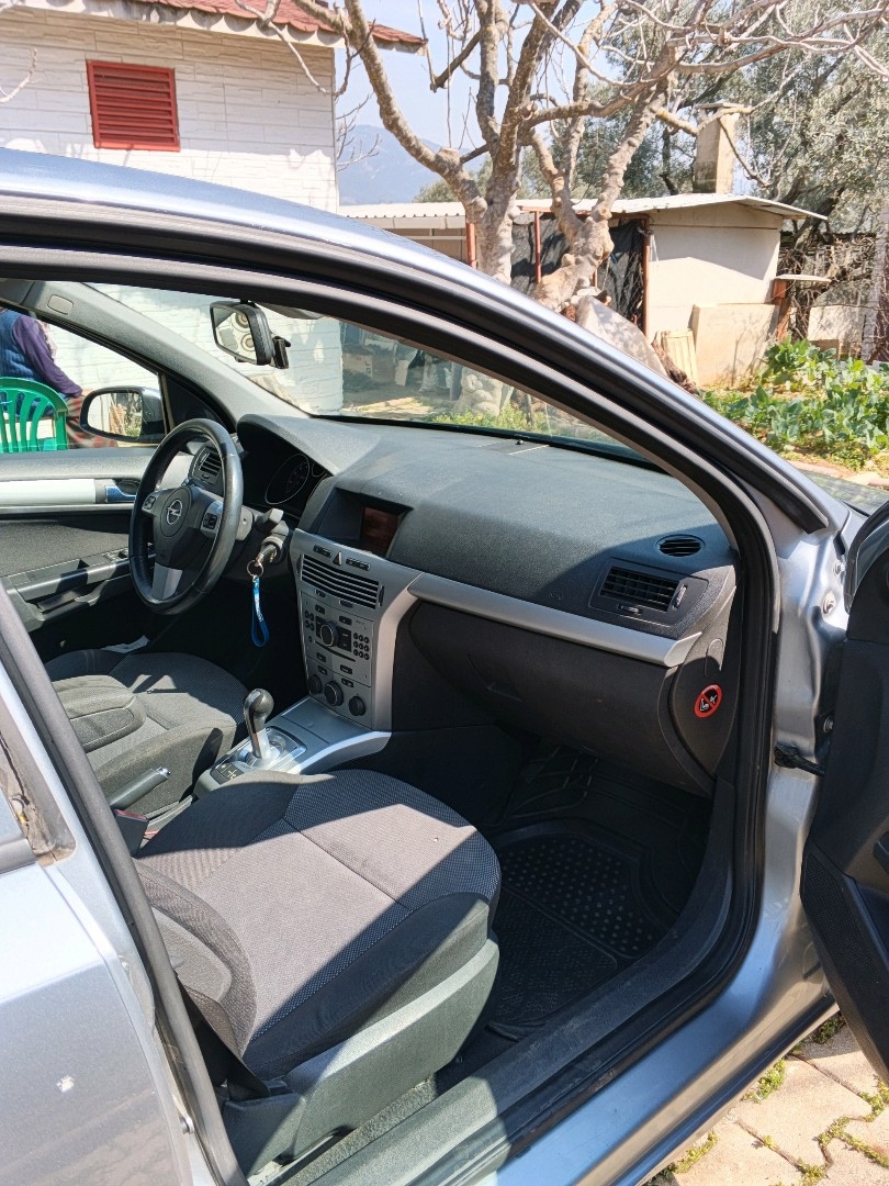 SAHİBİNDEN Temiz-2009 Triptonik(Yarı Otomatik) OPEL ASTRA 203.000 km - 4