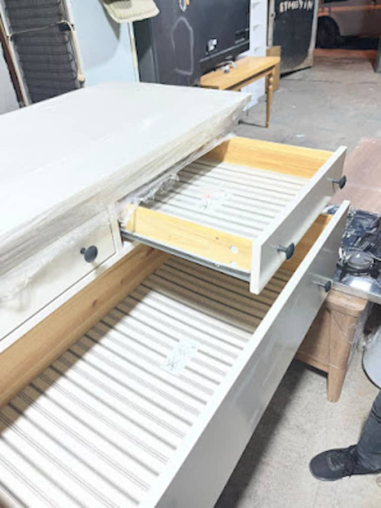 IKEA HEMNES 6 ÇEKMECELİ BEYAZ ŞİFONYER - 3