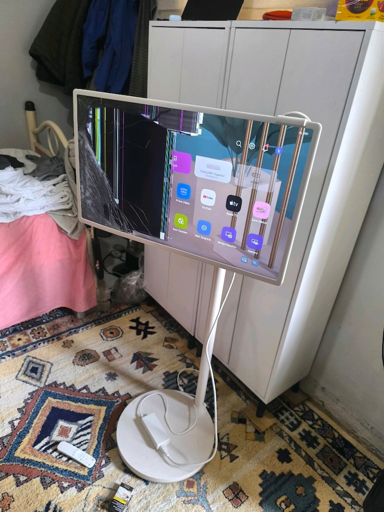 LG TV - 3