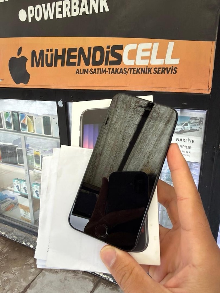 MÜHENDİSCELL’DEN YURTİÇİ İPHONE SE 3.NESİL İOS 18 KUTU FATURALI - 2