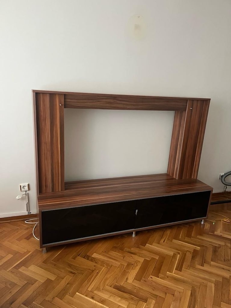 Televizyon ünitesi - 8