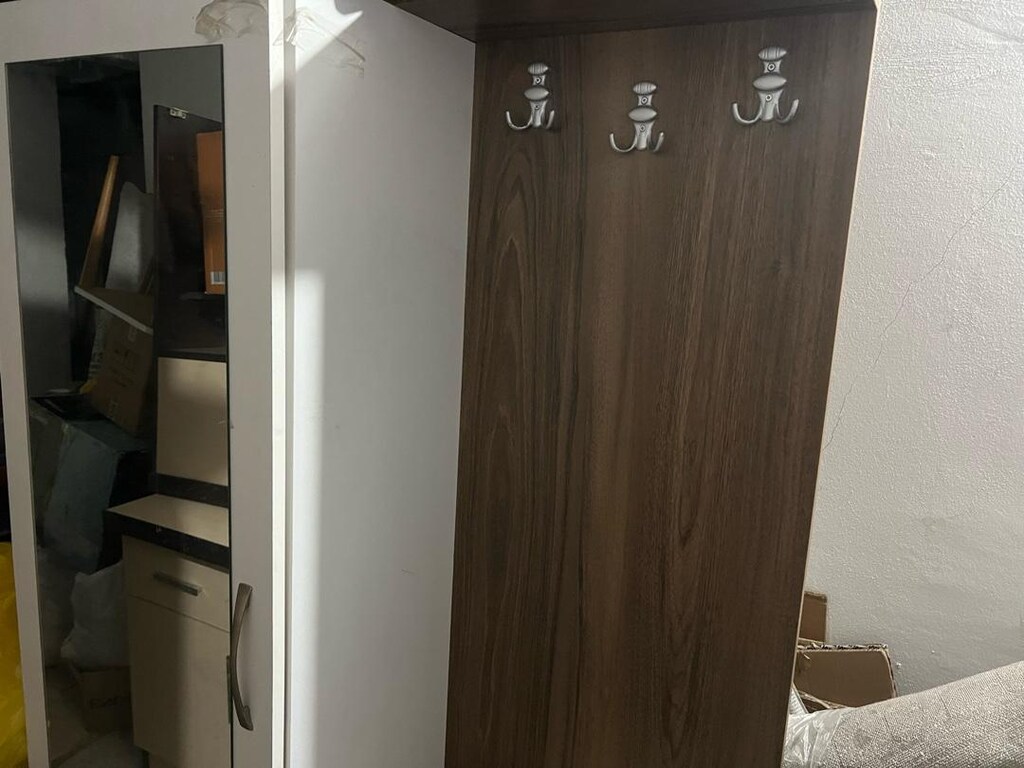 depoda yer olmadığı için satılık ayakkabılık - 3