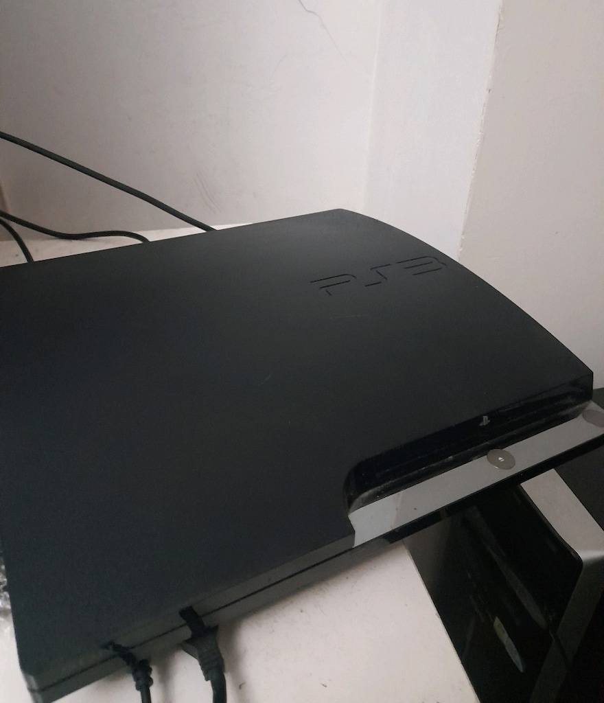PlayStation 3 1TB HDD - 2