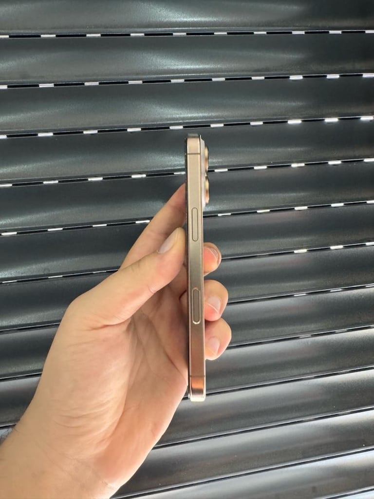 İPHONE 16 PRO 256 GB YD ÇÖL - 5