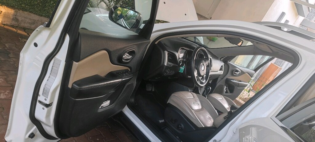 Jeep Cherokee 2015 model 2016 çıkışlı - 16