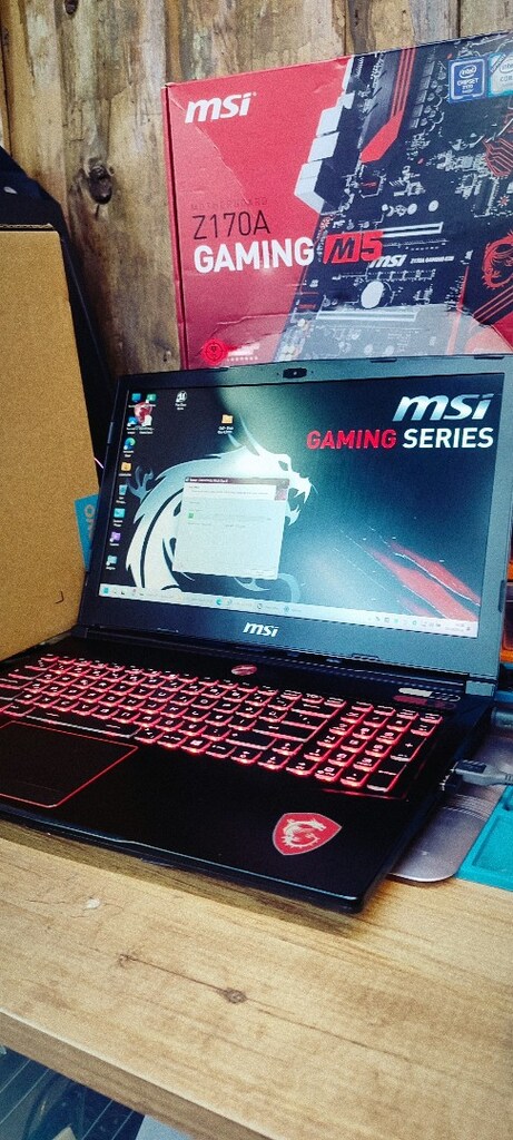 Süper Msi Notebook 120HZ Efsane i7 7700 işlemci Her Oyun Full Gtx1060 - 11