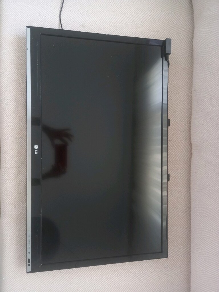 Temiz LG 32LS5600 - 32 inç (81 Ekran) Full HD LED TV - 2