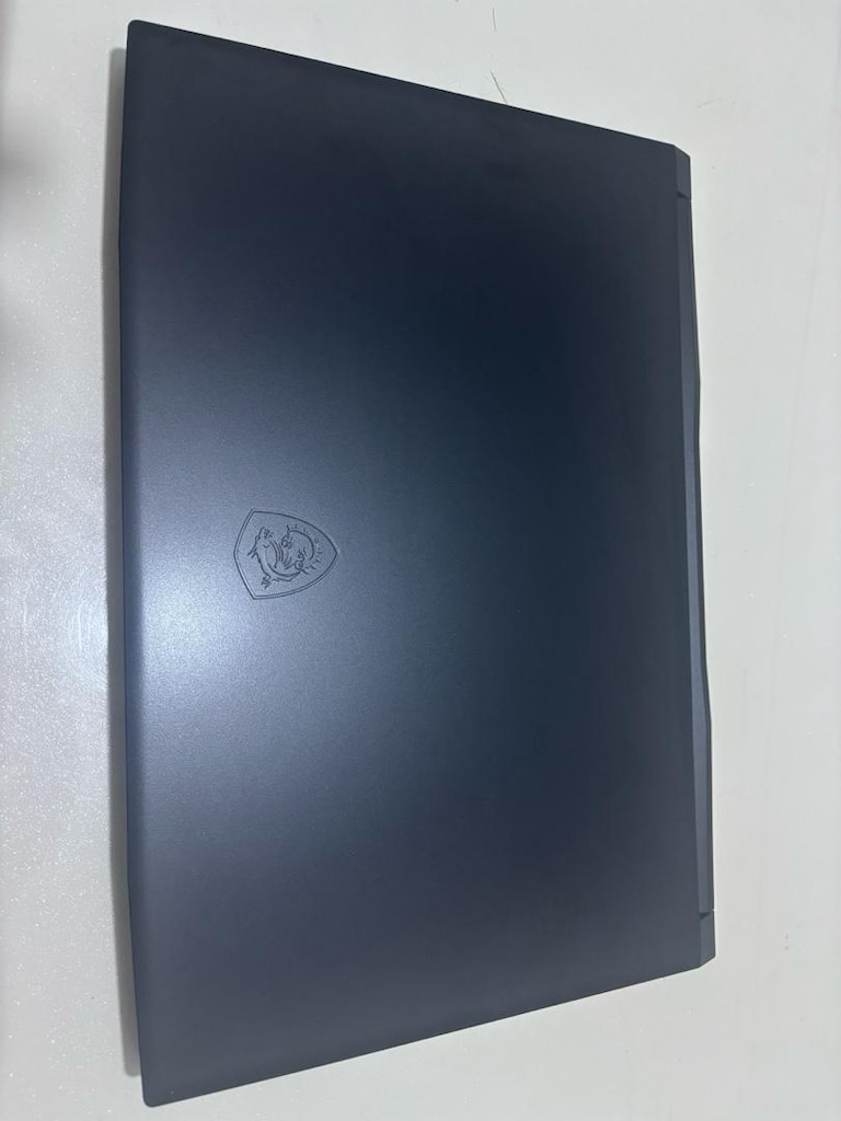 MSI KATANA GF76 11UD 17.3 INC - 2
