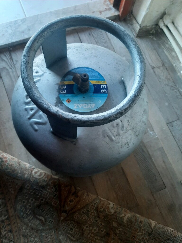 12 KG BOS TUP - 2