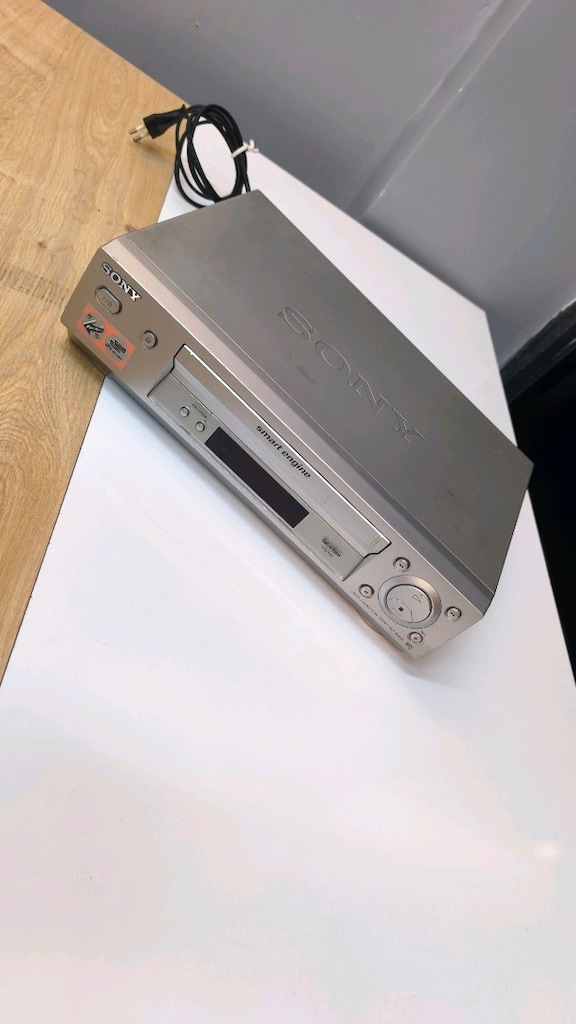 Sony SLV-SE230 Smart Engine VHS Video Oynatıcı Kaydedici Sorunsuz - 2