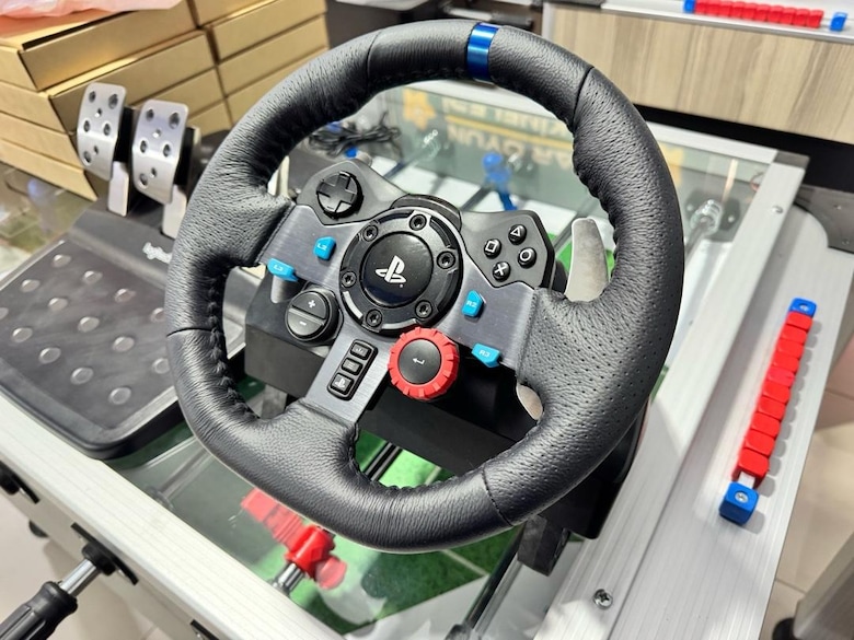 20 AY GARANTİLİ LOGITECH G29 DİREKSİYON SETİ - 7