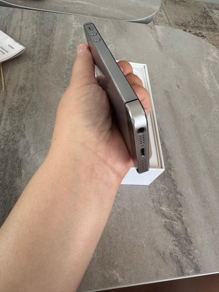 iPhone 5s 16 GB Space Gray – Kutulu - 3