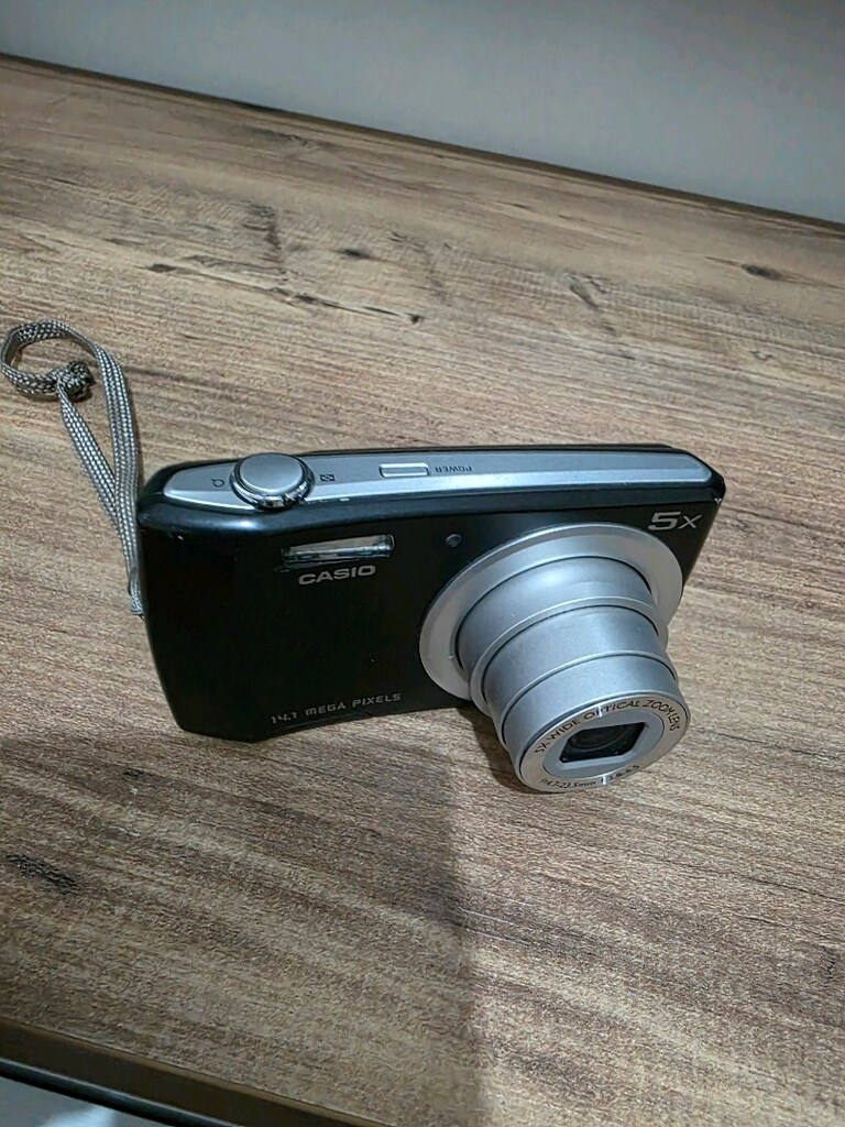 Casio QV-R200 - 3