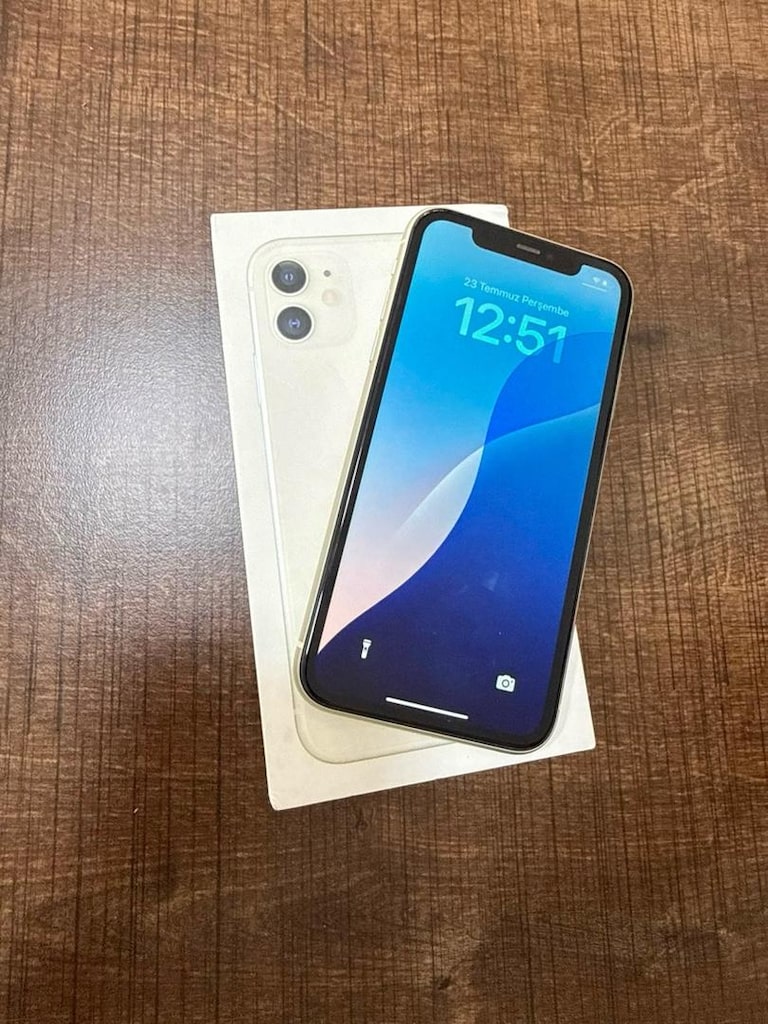 İPHONE 11 128 GB - 5