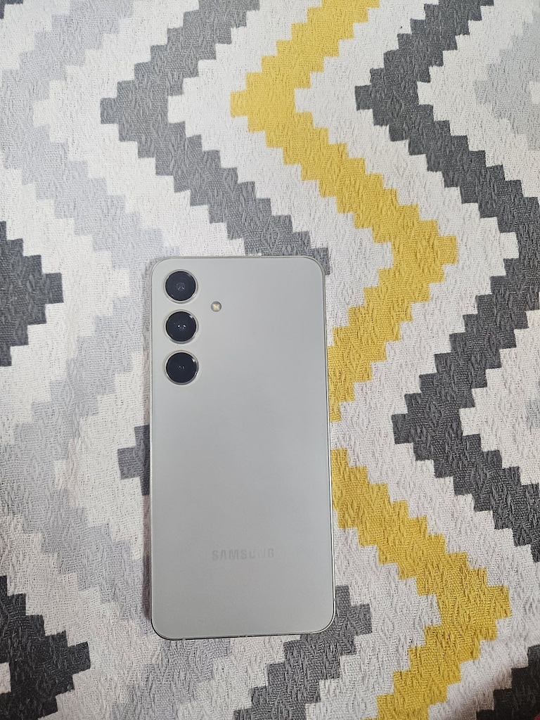 Samsung S24 256 gb beyaz - 2