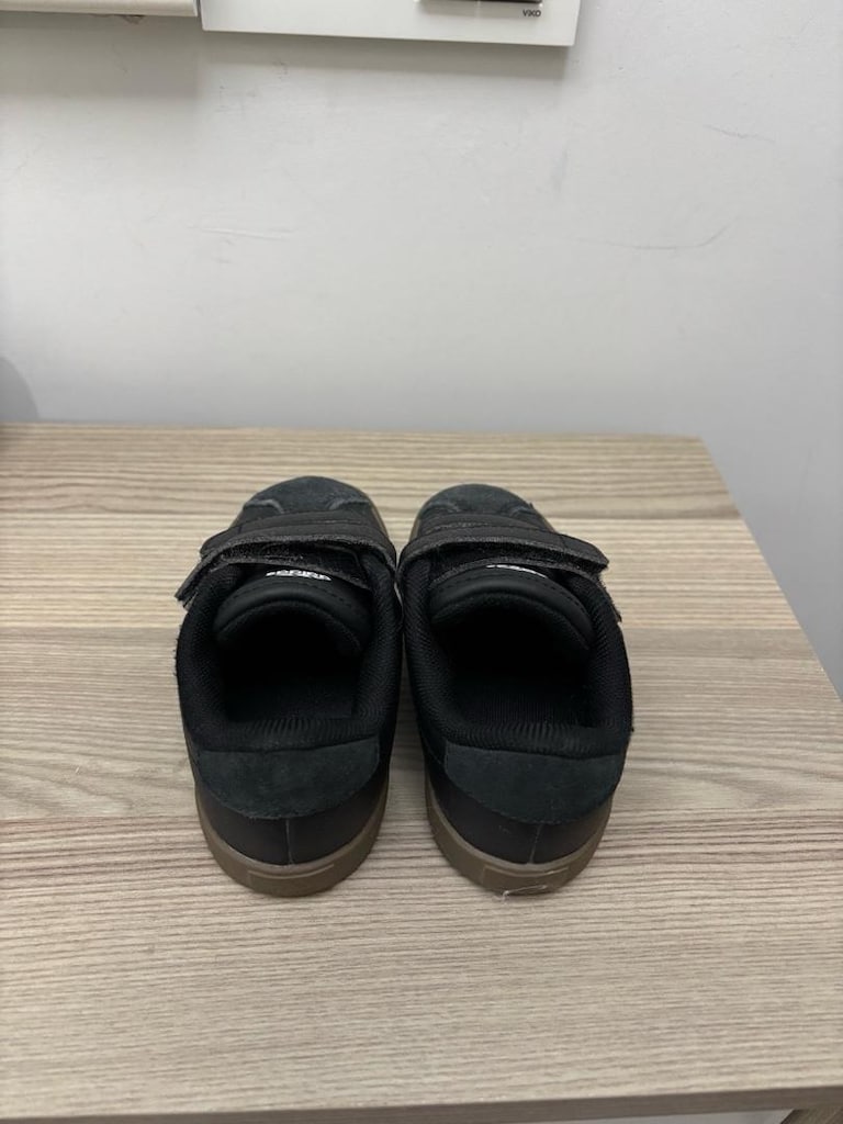 26 Numara Orjinal Adidas Çocuk Samba - 4