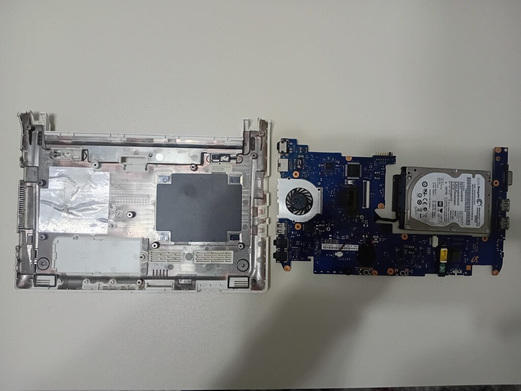 Samsung n150 mini notebook anakart // Konya - 3