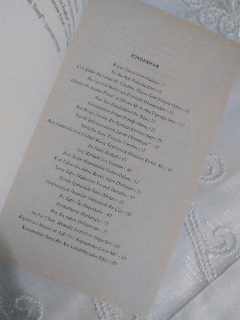 Bir Overlokçu Kıza İlan-ı Aşk - 2