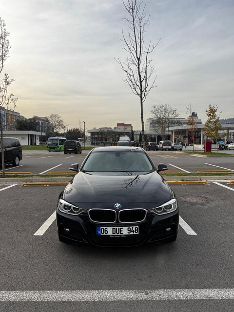 BMW 320i