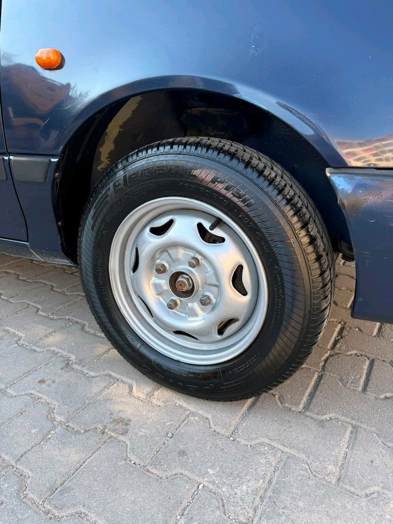 Suzuki Swift - 3