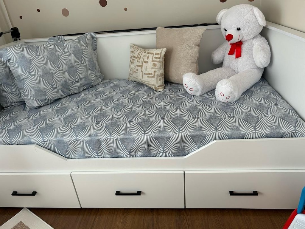 Hemnes divan yatak - 2
