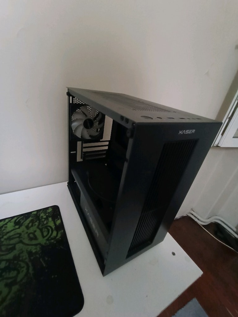 XASER XR48 RGB OYUNCU KASASI - letgo'dan Sıfırından Uygun Fiyata Al