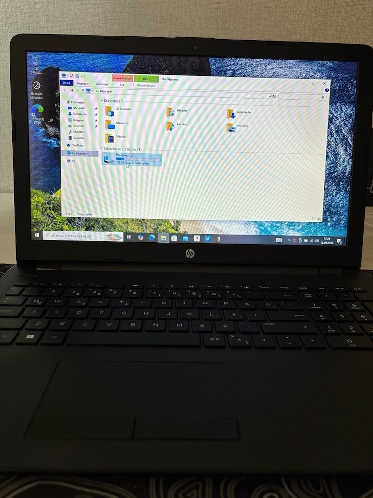 LAPTOP HP | AMD RYZEN | 4 GB RAM | 256 GB SSD | Temiz - 7