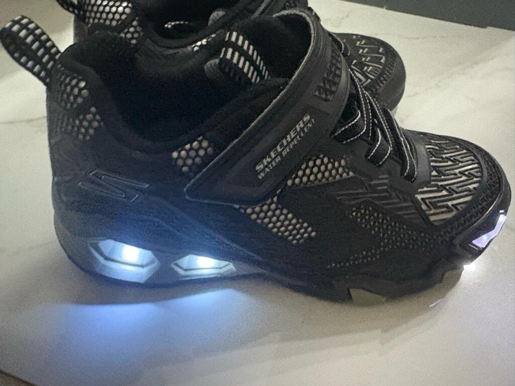 Skechers - 6