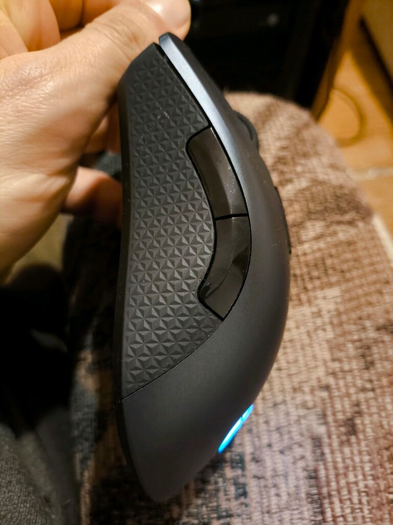 Lenovo Legion M300 RGB Gaming Mouse. - 5