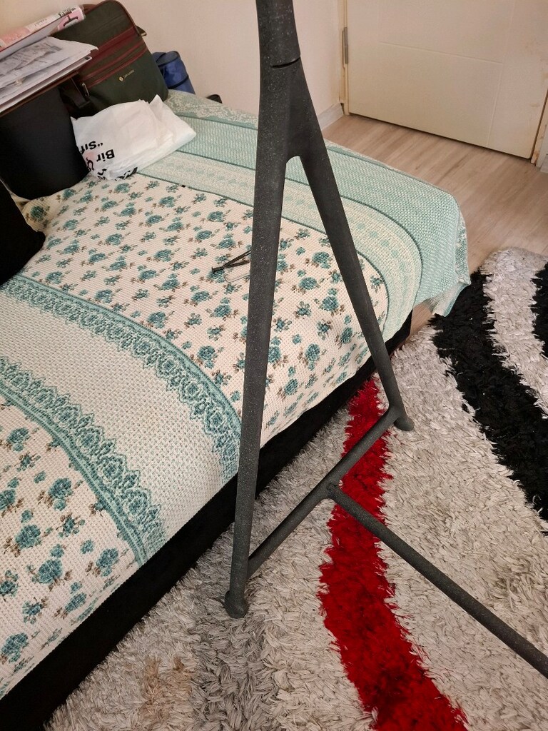tekerlekli elbise askılığı - 2