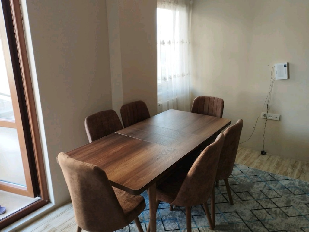 masa 6 adet sandalye - 7