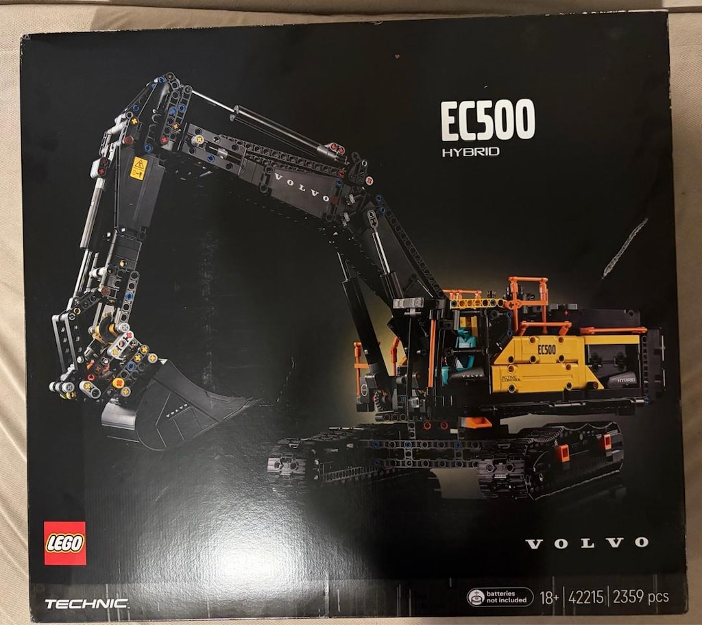 LEGO Technic 42215 Volvo EC500 - 2359 parça