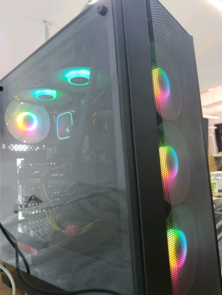 Gaming PC + LG 27GQ50F 27” 165Hz Monitör – RTX 4060 - 4