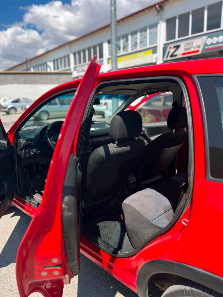 2000 model düşük km temiz aile aracı korsa b kilimali 1.4 16walf gls - 9