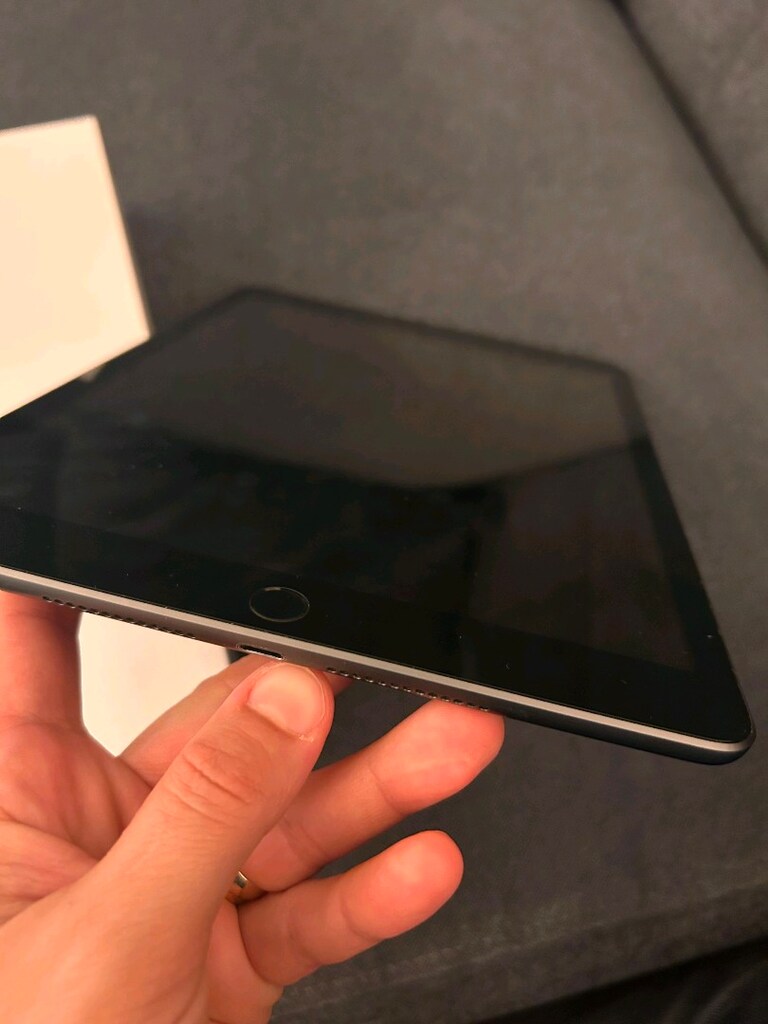ipad 9. nesi 256 gbl ve 1.nesil kelemi - 2