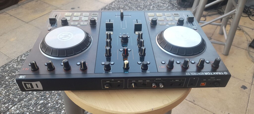TRAKTÖR KONTROL S2 MK2 DJ KONTROLLER - 15000 TL - 2