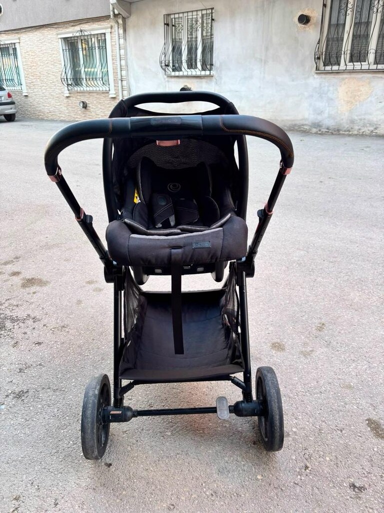 bebek arabası