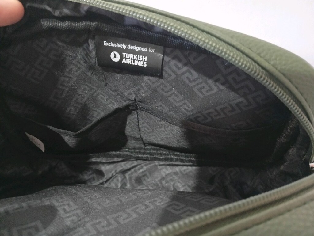 Versace Orijinal THY Business Class Yandan Tutmalı Çanta ve Ürünler - 7