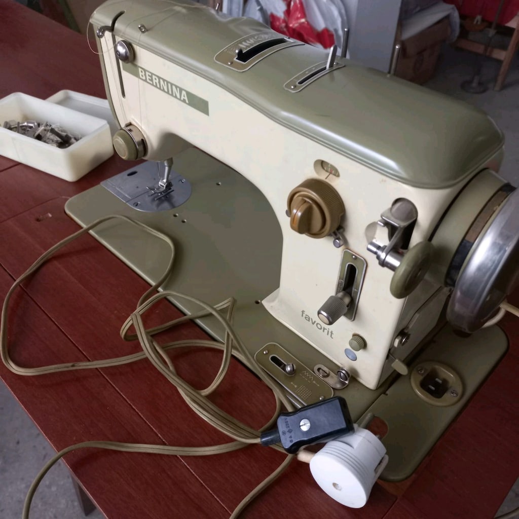Bernina 640-1 favorit dikiş makinası - 7