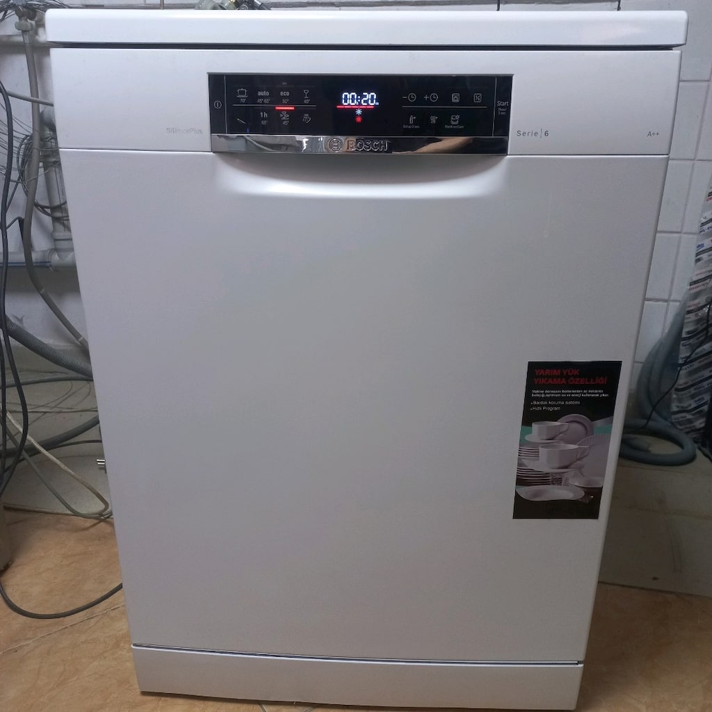 Sıfırdan Farksız 8 Programlı Bosch Bulaşık Makinesi! - 2