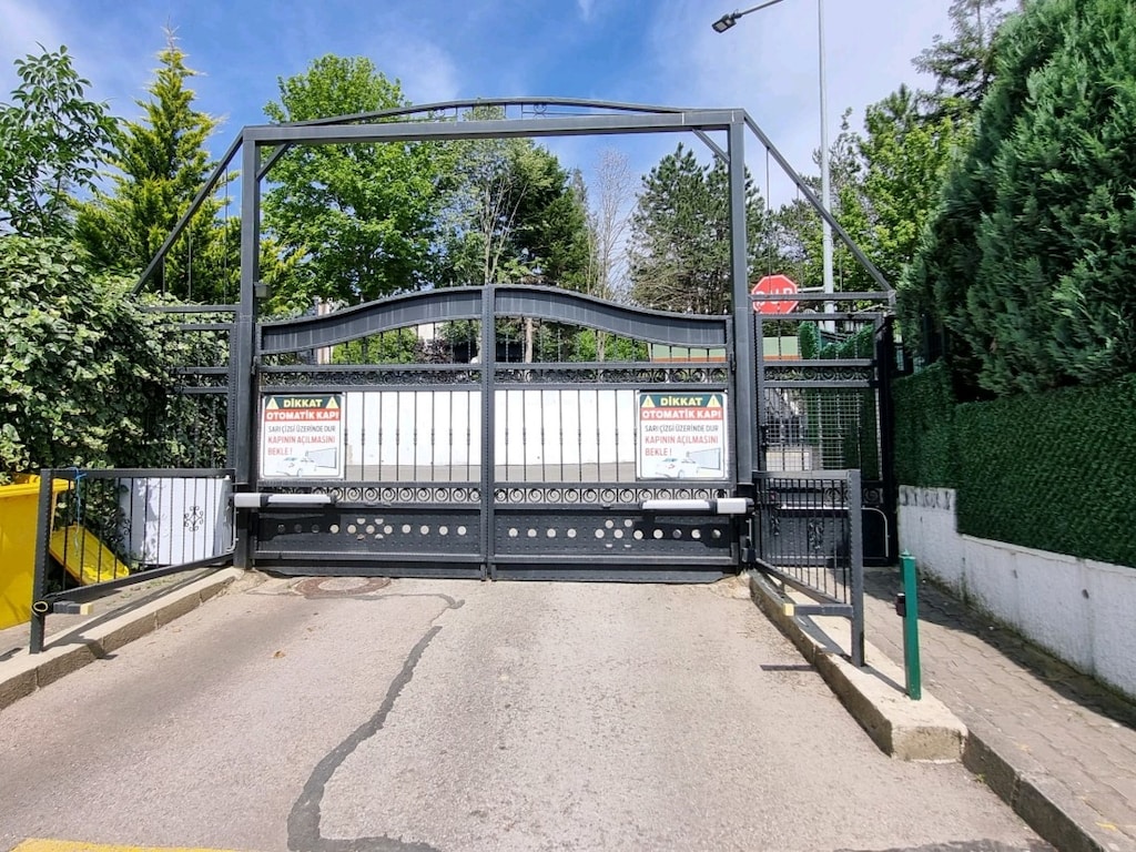FERFORJE KAPI - 4