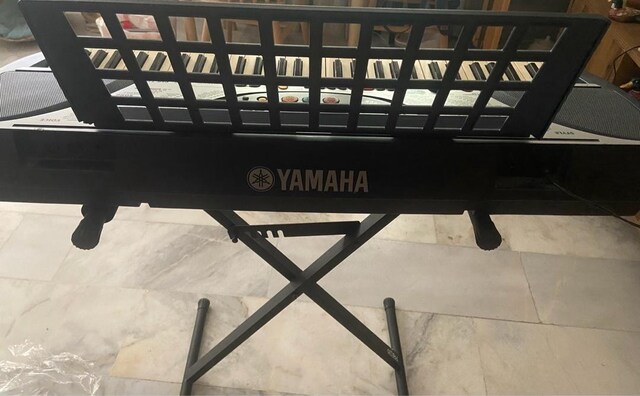 Yamaha org Psr-240