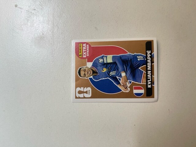 panini world cup extra sticker kylıan mbappe
