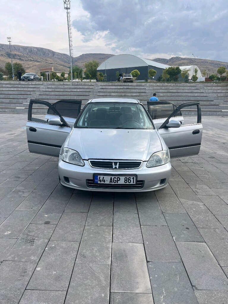 Honda Civic - 5