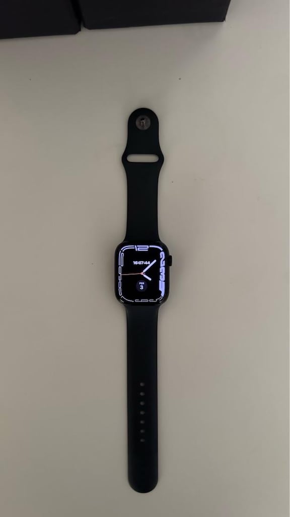 APPLE WATCH SERİES 7 - 3