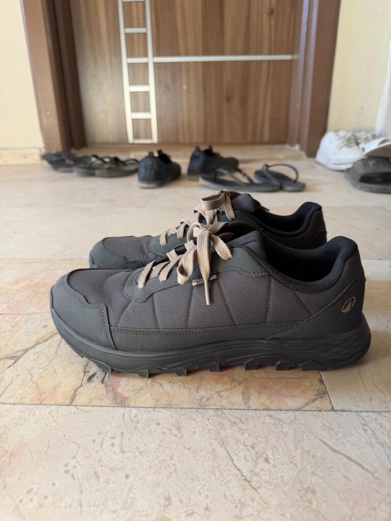 Decathlon Quechua Erkek Outdoor Su Geçirmez Ayakkabı NH100 modelidir - 3