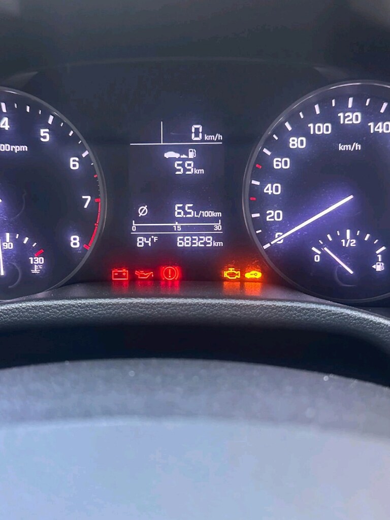 2017 Elantra - 8