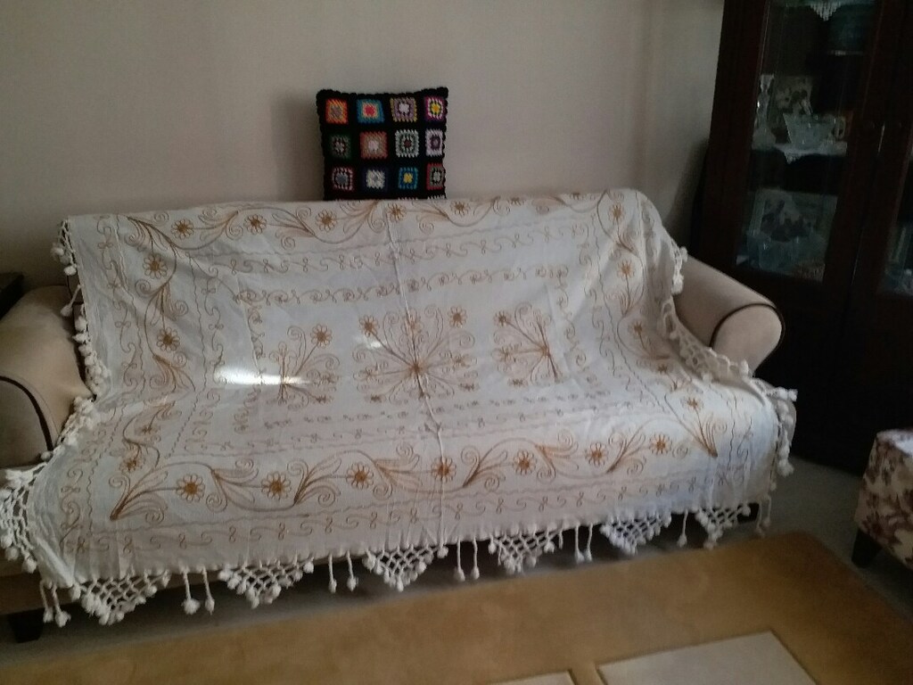 Buldan bezi masa örtüsü - 5