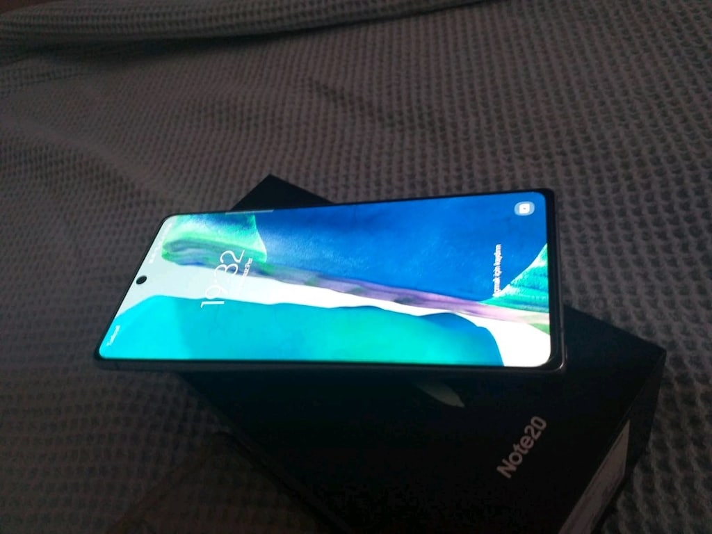 SIFIRDAN FARKSIZ YURTİÇİ 256GB 8RAM ORJİNAL SAMSUNG NOTE 20 - 3