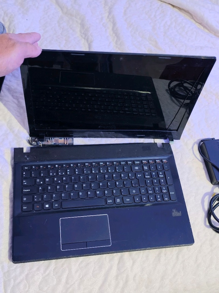evano laptop - 3